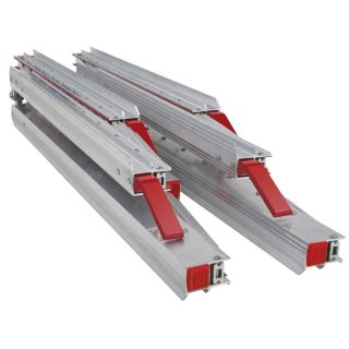 Yutrax 1 1/4 ft x 6 3/8 ft 6 5/16 ft 2000 lb Capacity Folding Aluminum Loading Ramp