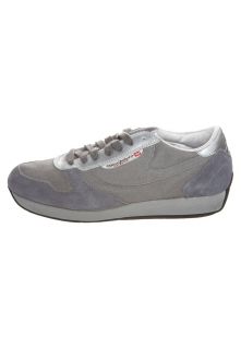 Diesel SHESOFT   Trainers   grey