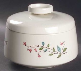 Franciscan Winsome 1.75 Qt Round Covered Casserole, Fine China Dinnerware   Pink