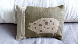 hessian gloucester old spot cushion by helkatdesign