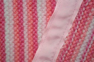 handmade pretty pink baby blanket by eebees knits