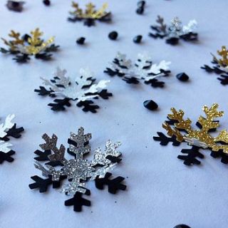 glitter snowflake table confetti by love those prints