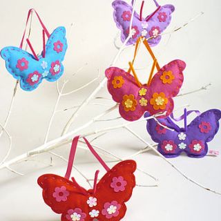 birthday party activity felt butterfly kits by kitty kay   'make & sew'