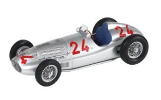 CMC Mercedes Benz W165, 1939 #24 Limited Edition 118 Scale Toys & Games