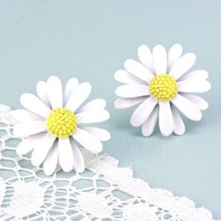 daisy earrings by lisa angel