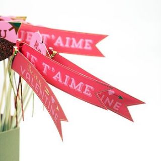 loved up table decorations and props by postbox party