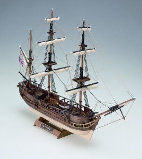 HMS Beagle 3 Masted 1817 British Brig Ship 1/121 Mamoli Toys & Games