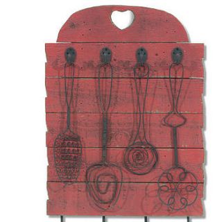wooden heart utensil holder by pippins gifts and home accessories