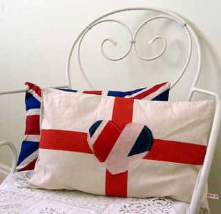 st george's cushion with applique heart by jojo accessories