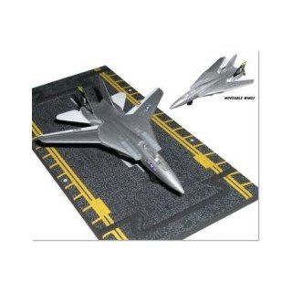 Dragon Wings B747 230F Lufthansa special edition Toys & Games