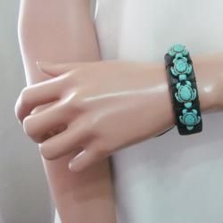 Swimming Turtles Turquoise Stones Leather Bracelet (Thailand) Bracelets