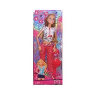 BARBIE   NEW FASHION FEVER 2008 COLLECTION   SUMMER Toys & Games