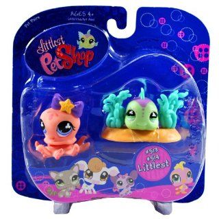 Hasbro Year 2007 Littlest Pet Shop Pet Pairs "Littlest" Series Collectible Bobble Head Pet Figure Set   Peach Color Octopus (#513) and Green/Purple Fish (#514) with Seaweed (64927) Toys & Games