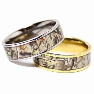 His & Hers Camouflage Real Forest Oak Camo TITANIUM Wedding rings set. AVAILABLE SIZES men's 5,6,7,8,9,10,11,12,13; women's set 5,6,7,8,9,10. CONTACT US BY EMAIL THROUGH  WITH SIZES AFTER PURCHASE Jewelry