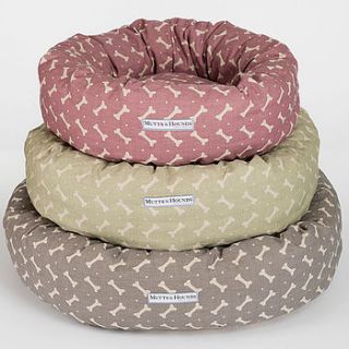 m&h bone print donut dog bed by mutts & hounds