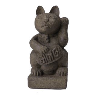 Stone Japanese Maneki Neko 'Lucky Cat' Satuette (Indonesia) Garden Accents
