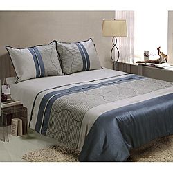 Jenny George Designs, Inc. Jenny George Designs Zuma 4 piece King size Comforter Set Blue/Grey Size King
