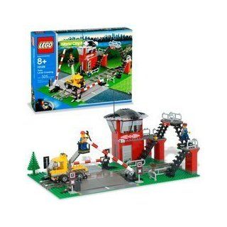 LEGO City Train Level Crossing