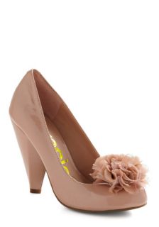 Certainly Taupe So Heel  Mod Retro Vintage Heels