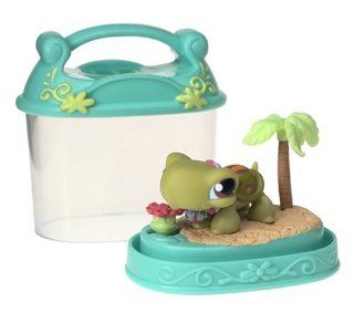 Littlest Pet Shop Turtle and Carrier Toys & Games