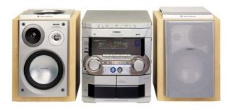 Philips FWC870 300 Watt Mini Hi Fi System with3 CD Changer —