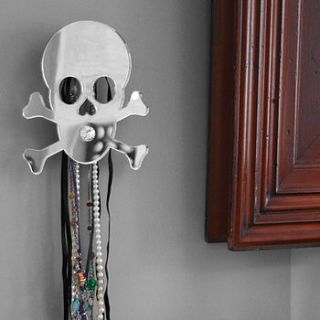 magnetic skull wall hook by hupa lupa