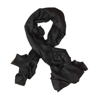 sophie 100% fine weave cashmere scarf by the rose