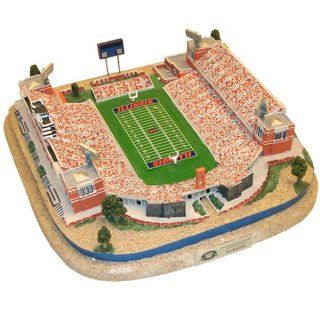 NCAA 4750 Limited Edition Platinum Series Stadium Replica of Illinois Memorial Stadium Fighting Illini  Collectible Figurines  Sports & Outdoors