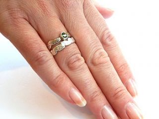 leaf band ring by kirsty taylor jewellery