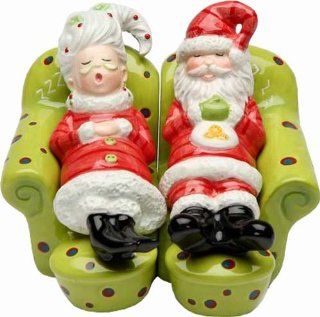 Appletree Design Chilling Out Mrs. Claus and Santa Salt and Pepper Set, 3 Inch, Mrs. Claus and Santa Function As the Shakers Kitchen & Dining