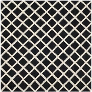Safavieh Handmade Cambridge Moroccan Crisscross Pattern Black Wool Rug (6 Square)