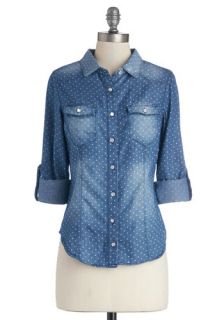 Whidbey Island Top in Stars  Mod Retro Vintage Short Sleeve Shirts