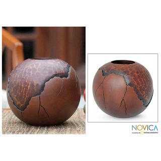 Handcrafted Mango Wood 'Prehistory' Vase (Thailand) Novica Vases