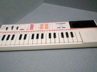 Casio Computer Co., Ltd. Casio PT 82 Electronic Musical Instrument Portable Keyboard Casio PT 82 with ROM New Sound Media Casio ROM PACK RO 551 World Songs 1). Unterlanders Heimweh 2). Greensleeves 3). Die Lorelei 4). Old Folks At Home Musical Instruments