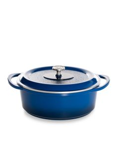 Pro Cast Oval Roaster with Cover by Nordic Ware