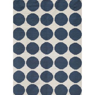 Handmade Flat weave Geometric Pattern Blue Rectangular Rug (5 X 8)