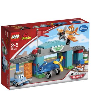 LEGO DUPLO Planes Skippers Flight School (10511)      Toys