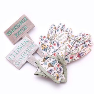 gardening gloves and plant markers by pippins gift company