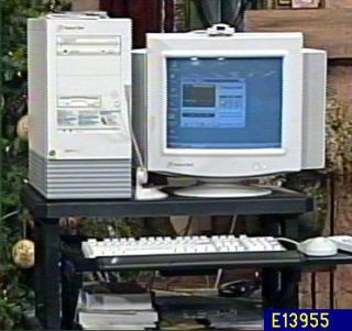 Packard Bell Pentium 100Mhz Tower Computer w/ Monitor —