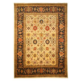 Eorc Hand knotted Wool Ivory Super Mahal Rug (6 X 9)