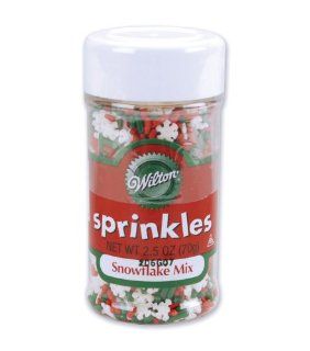 Wilton Snowflake Sprinkle Mix Kitchen & Dining