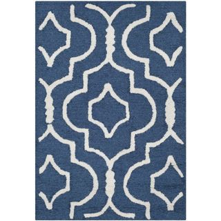 Safavieh Handmade Moroccan Cambridge Trellis pattern Navy/ Ivory Wool Rug (26 X 4)