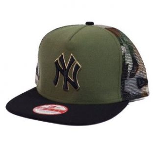 New York Yankees New Era Meshed Woodland Camo Snapback Hat Clothing