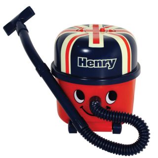 Limited Edition Henry Hoover Desk Vacuum      Gifts