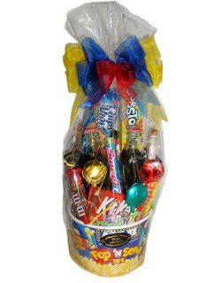 Intermission   Movie Night Gift Basket & Blockbuster Gift Card  Grocery & Gourmet Food