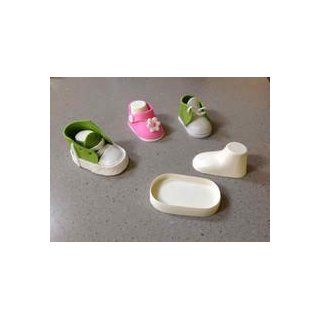 3 Template Baby Shoe Former Kit For Gumpaste or Fondant Kitchen & Dining