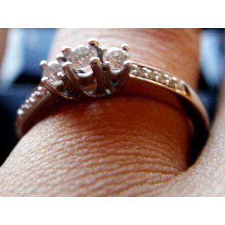 1/3 Carat TW Three Stone Round Brilliant Diamond Ring (GH/I1 I2) 14K White Gold Diamond Me Jewelry