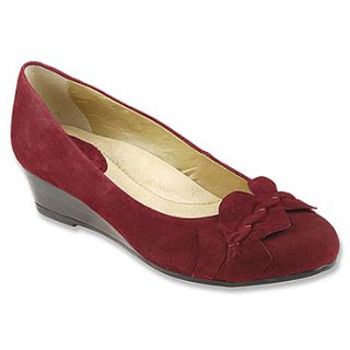 Earth Teaberry  Women's   Deep Red Suede