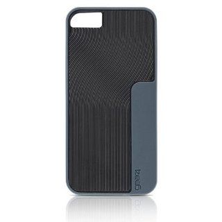 Keep a grip on your iPhone 5 with The Wave from Gear4. The cool, textured design allows your fingers to keep an easy hold while taking those calls. Cell Phones & Accessories