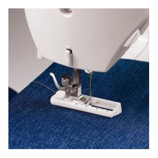 SINGER 2259 Tradition Easy to Use Free Arm 19 Stitch Sewing Machine